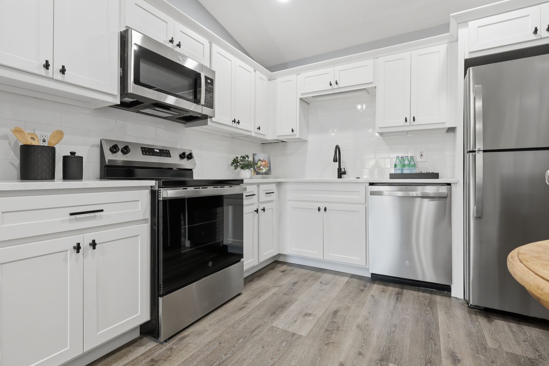 133 Jubilee Hill Dr Unit J photo 8