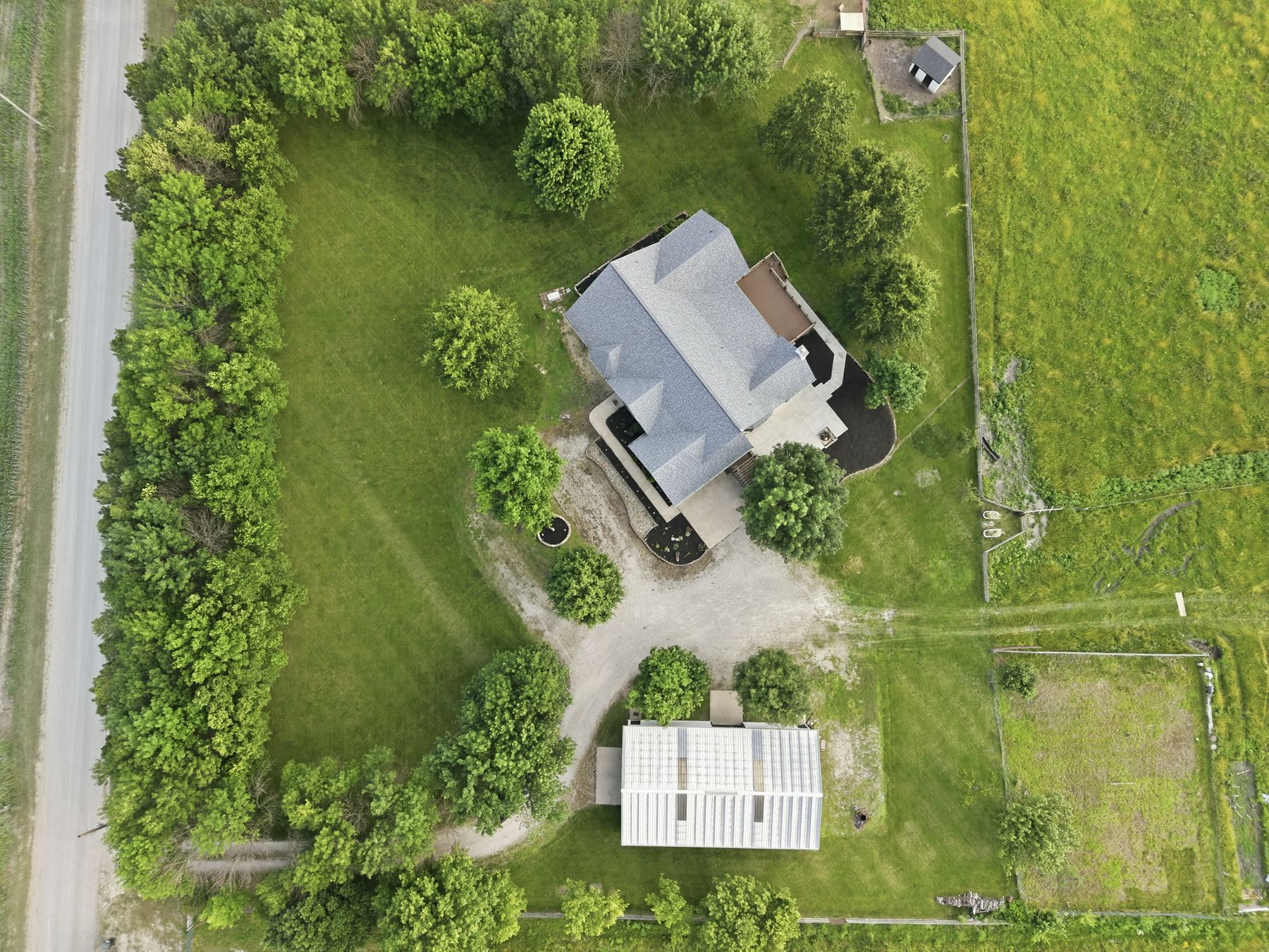 31700 Osawatomie Rd photo 23