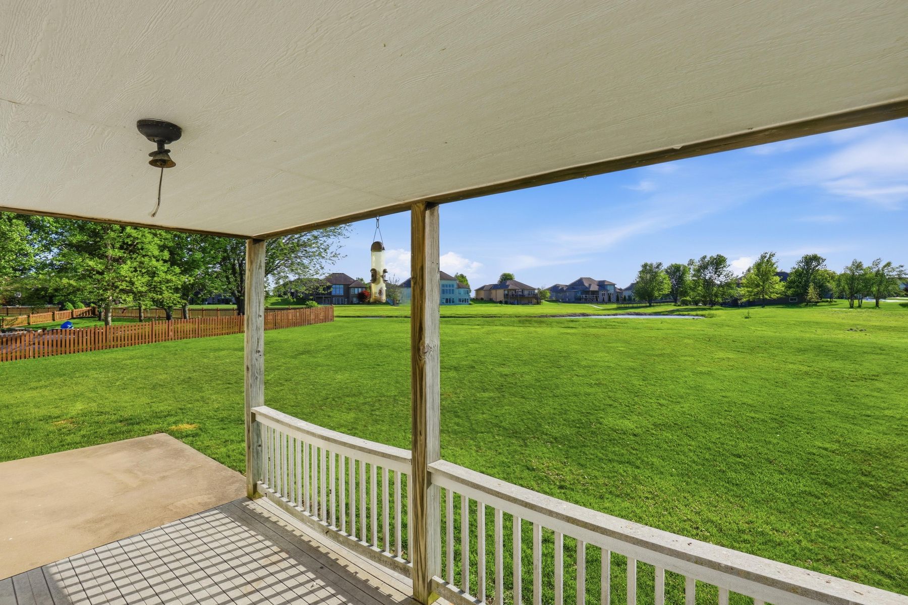 4536 SW Gull Point Dr photo 6