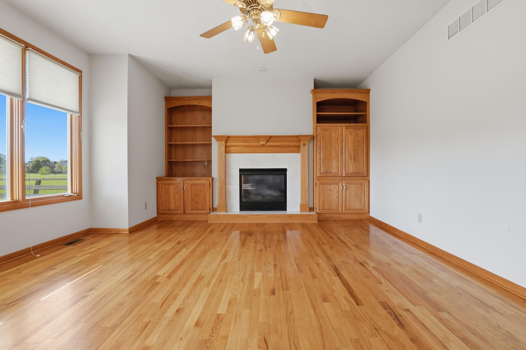 4536 SW Gull Point Dr photo 8