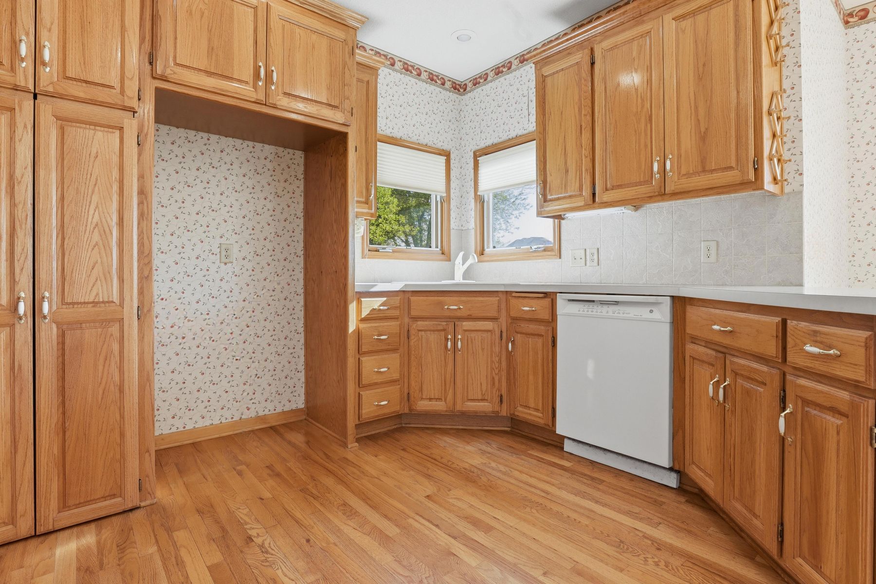 4536 SW Gull Point Dr photo 11