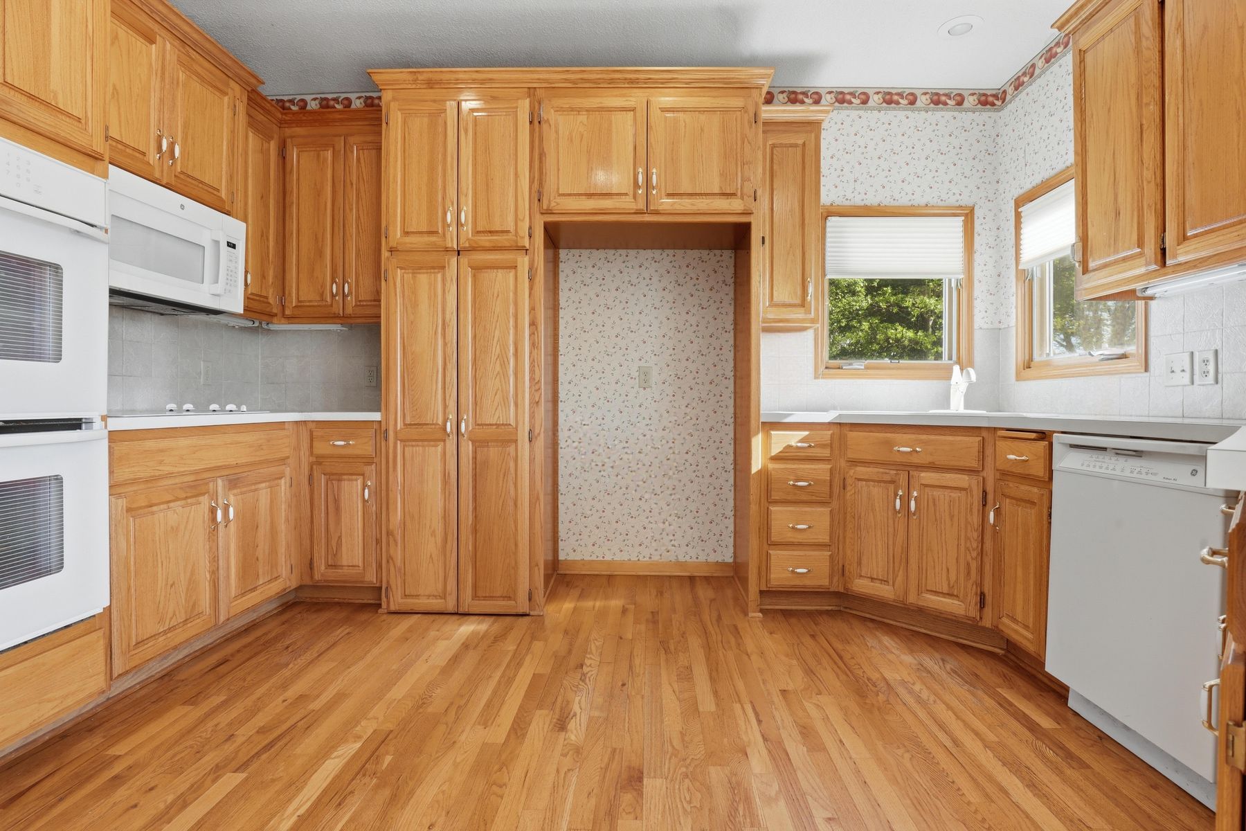 4536 SW Gull Point Dr photo 12